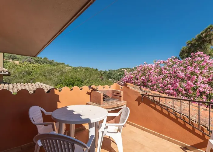 Accu Is Prezzus I 30mt Dal Mare Holiday home Villasimius