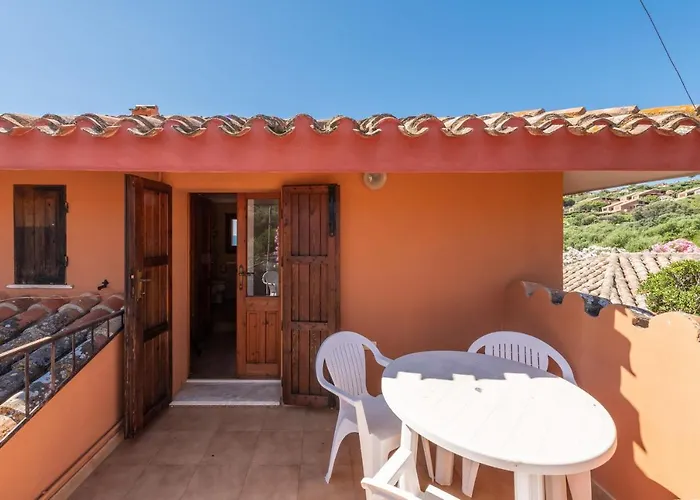 Holiday home Accu Is Prezzus I 30mt Dal Mare