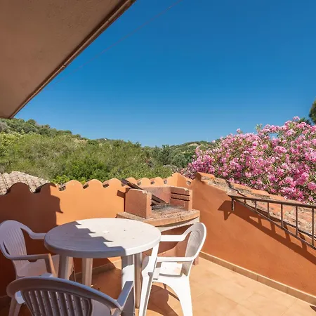 Accu Is Prezzus I 30mt Dal Mare Hébergement de vacances *
