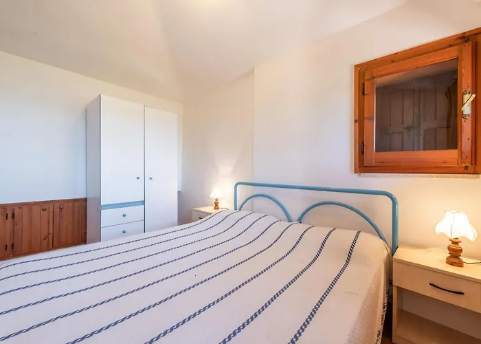 Accu Is Prezzus I 30mt Dal Mare * Villasimius